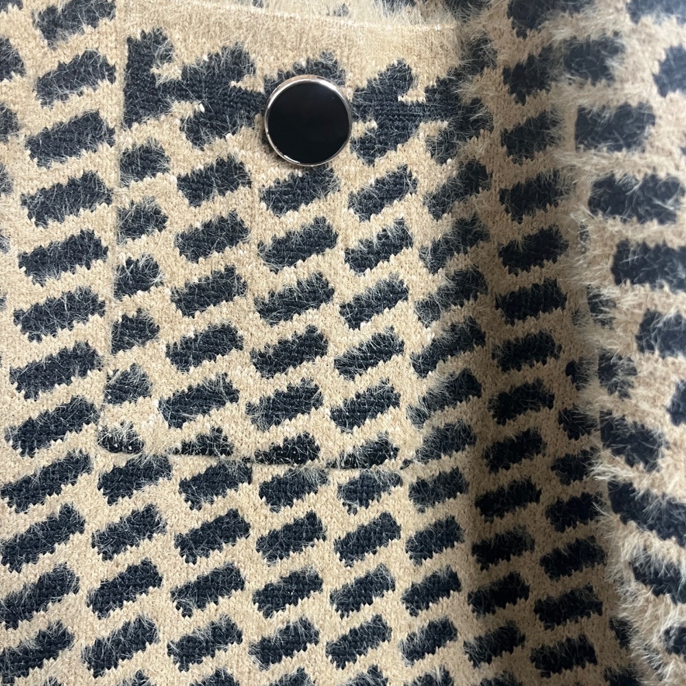Fuzzy Knit Jacket Cardigan Tan Black Pattern Cropped Button Up Cozy Sweater - Picture 5 of 5